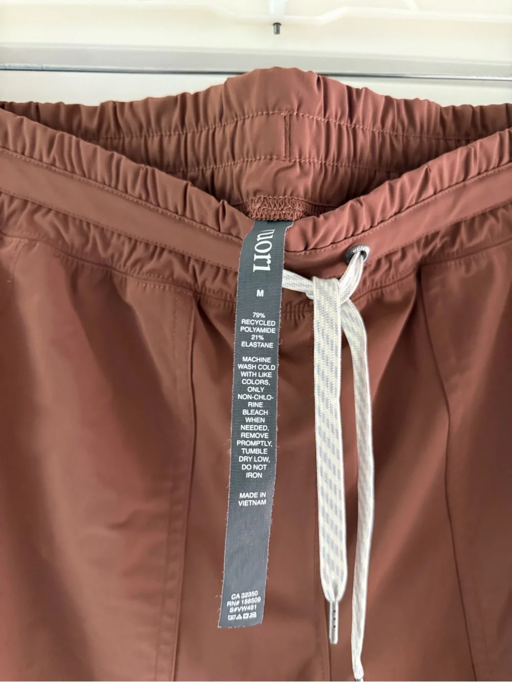 Vuori Miles Drawstring Joggers size M